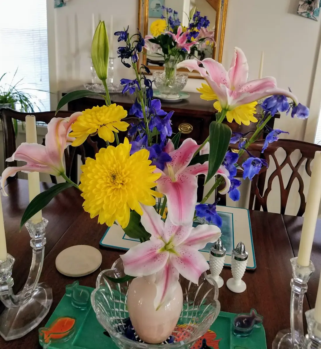 Vase arrangement